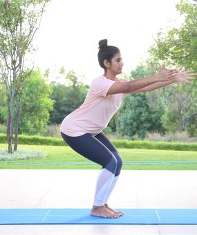 utkatasana