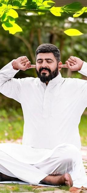 bhramari pranayama honeybee breathing